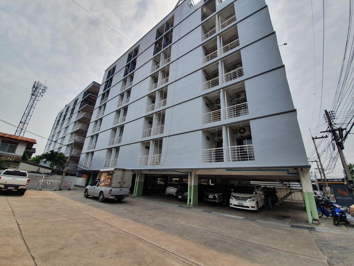Neo Hotel Khon Kaen Esterno foto
