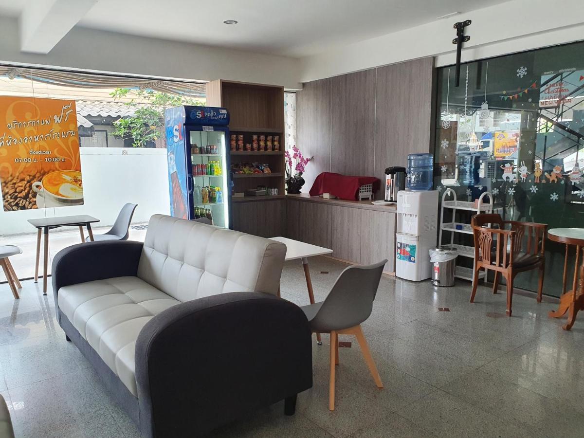 Neo Hotel Khon Kaen Esterno foto